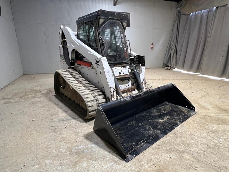bobcat-t320-image-7