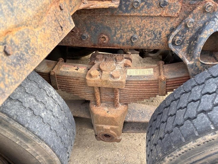 1989-international-9300-image-12