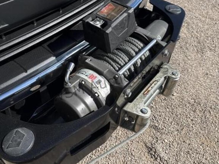 2017-ford-f550-image-12