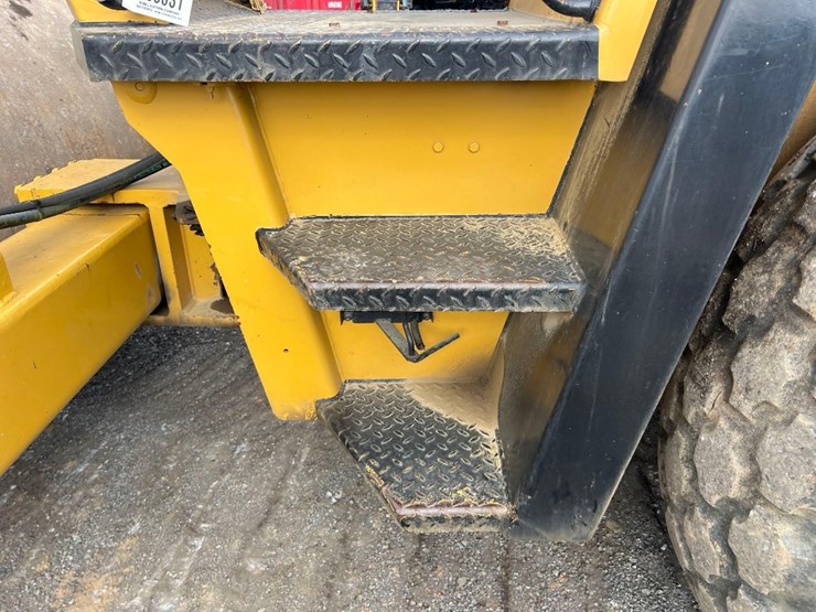 1989-bomag-bw213d-image-12