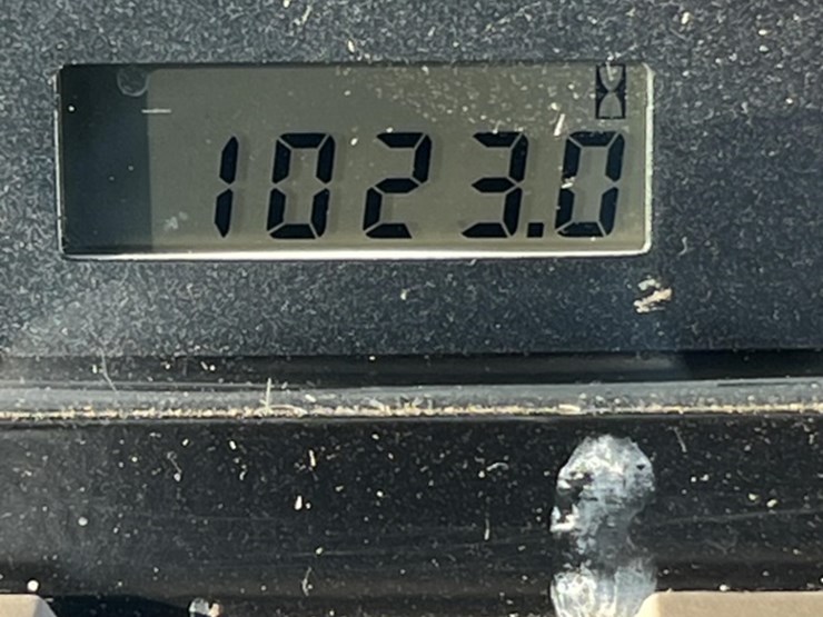 2012-john-deere-5083e-image-14