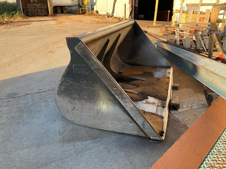 #237-•-cat-loader-bucket-image-1