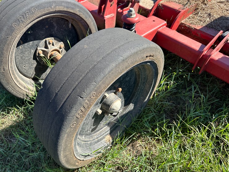 bush-hog-12820-image-13