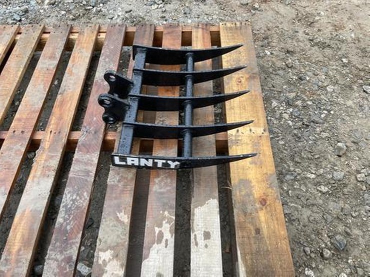 excavator-rake-image-6