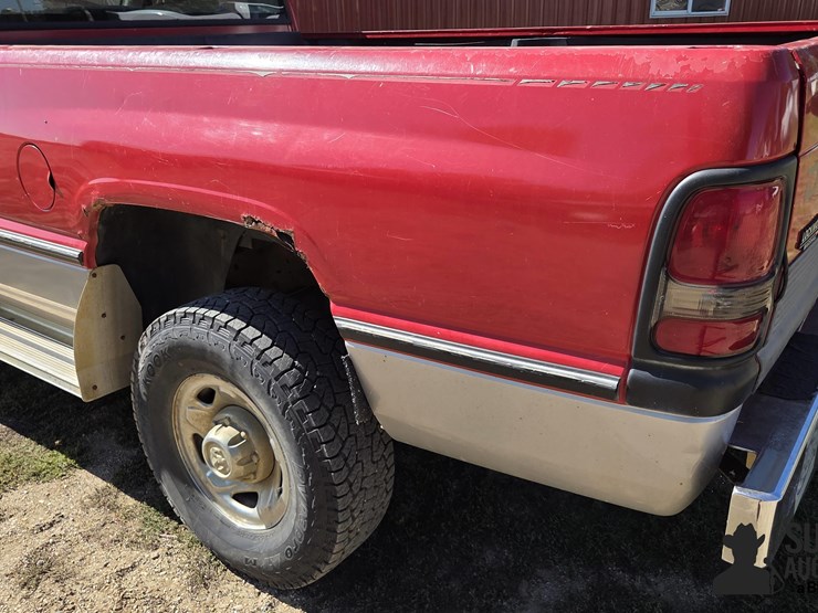 1994-dodge-ram-2500-image-18