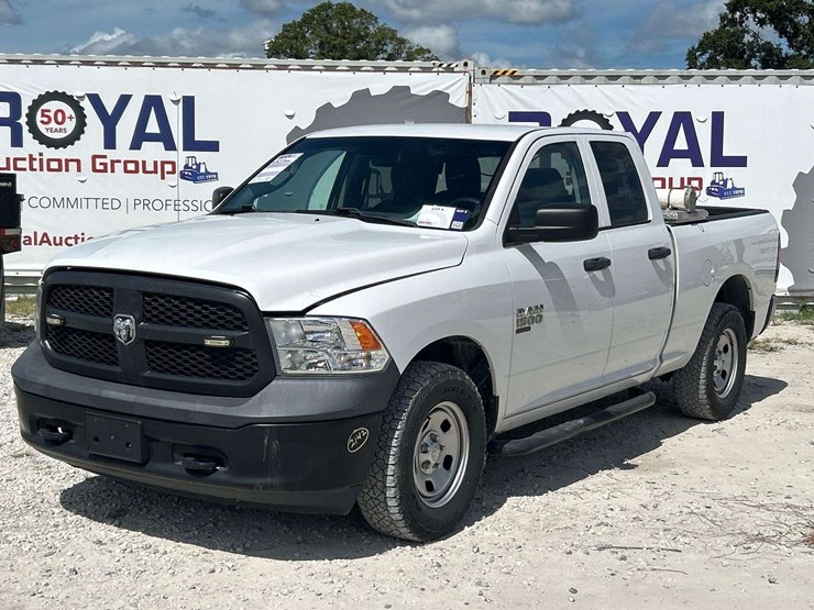 2019-ram-1500-classic-image-1