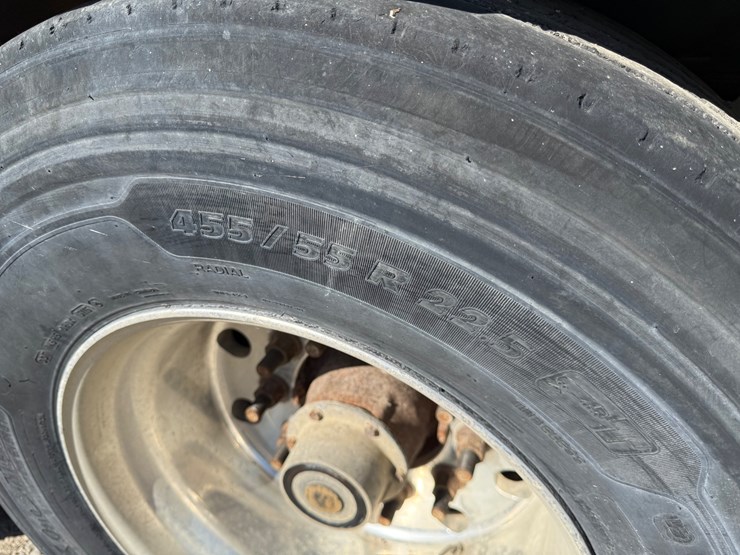 2011-merritt-42-image-21