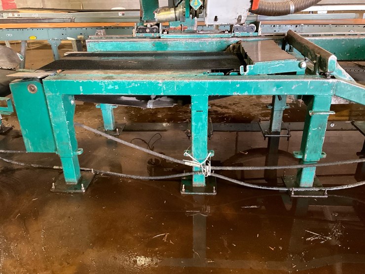 #100-•-2014-wood-mizer-wm4000-thin-kerf-image-4