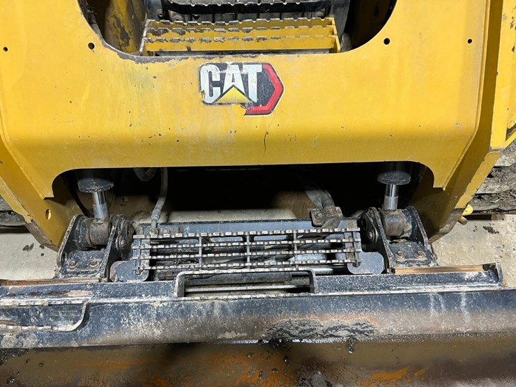 2022-caterpillar-289d3-image-10
