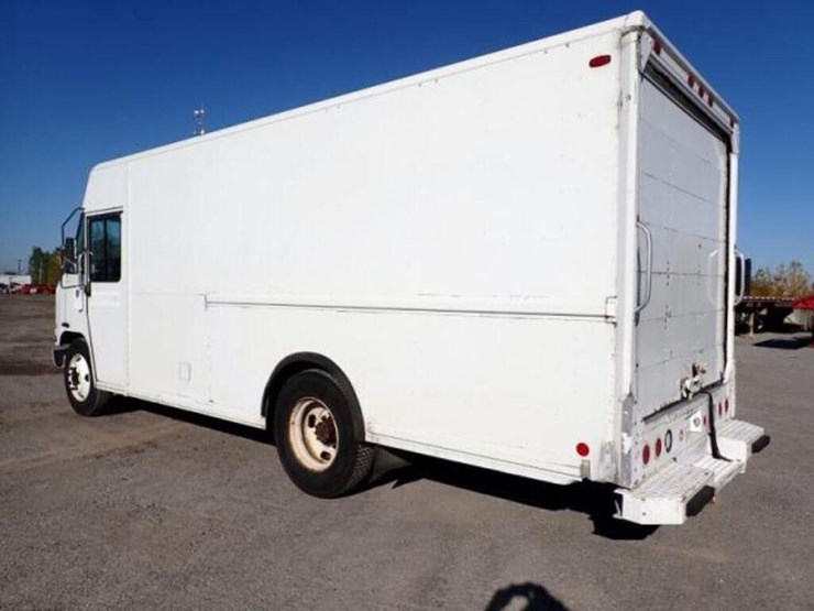 2004-international-1652-image-7