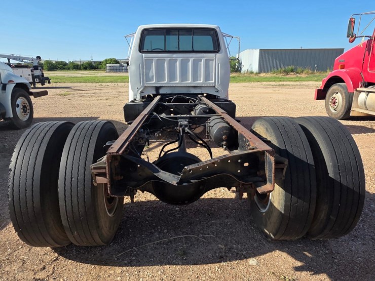 1998-ford-f800-image-5