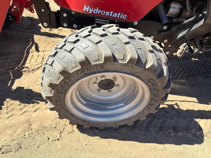 rural-king-rk25h-tractor-image-10