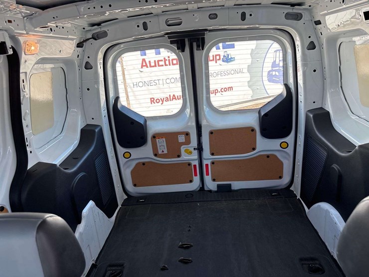 2018-ford-transit-connect-image-26