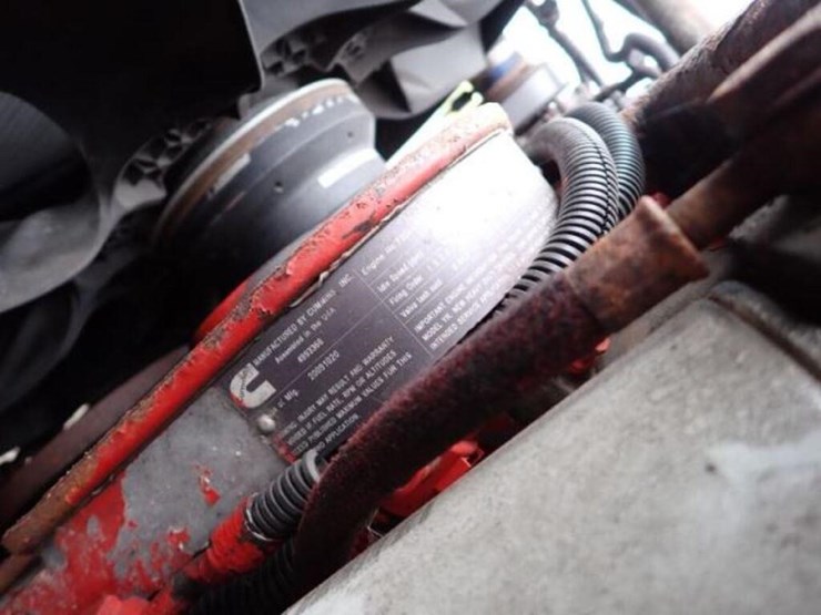 inoperable-2010-freightliner-m2106-business-class-image-25