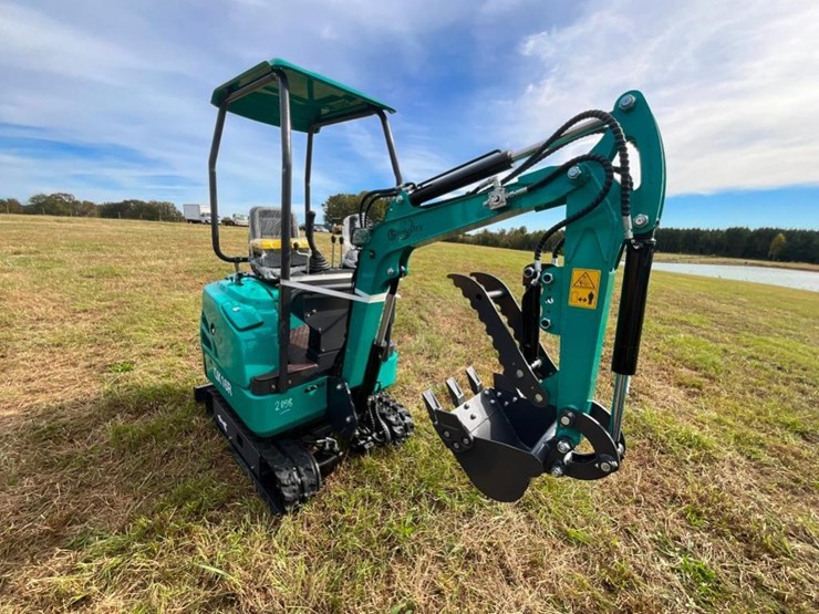 unused-cfg-qk16r-mini-excavator-(rato-15hp-bkt-image-3