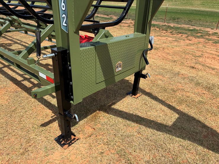 #t8084-•-industrias-america-42f-bale-trailer-image-3