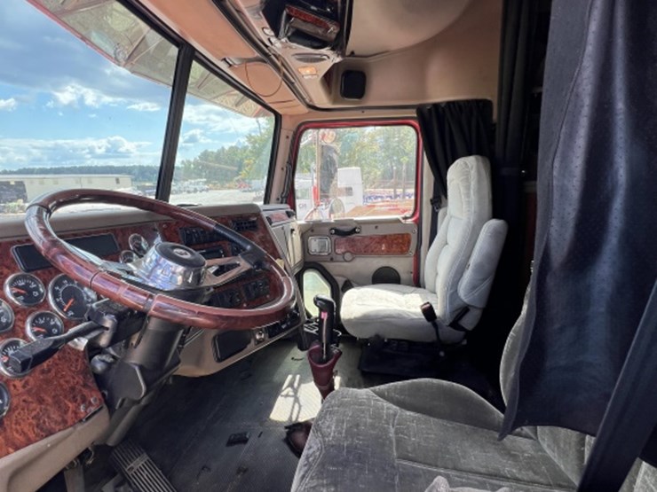 2007-western-star-4900ex-image-12