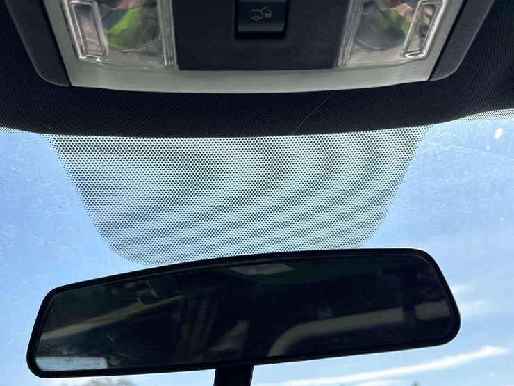 2018-ford-explorer-image-18