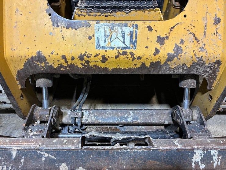 caterpillar-299d-image-10