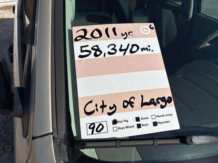 2011-ford-escape-image-28