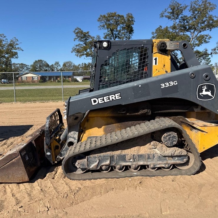 2020 DEERE 333G