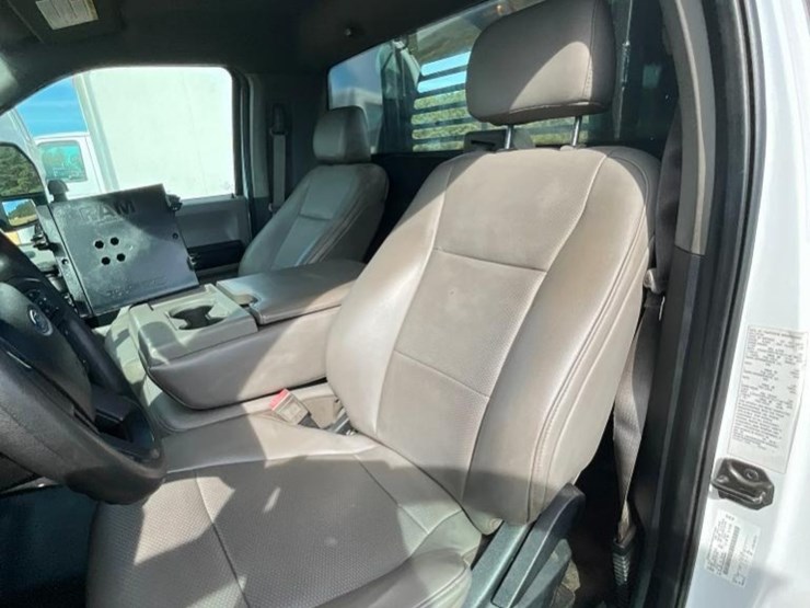 2009-ford-f350-xl-image-24