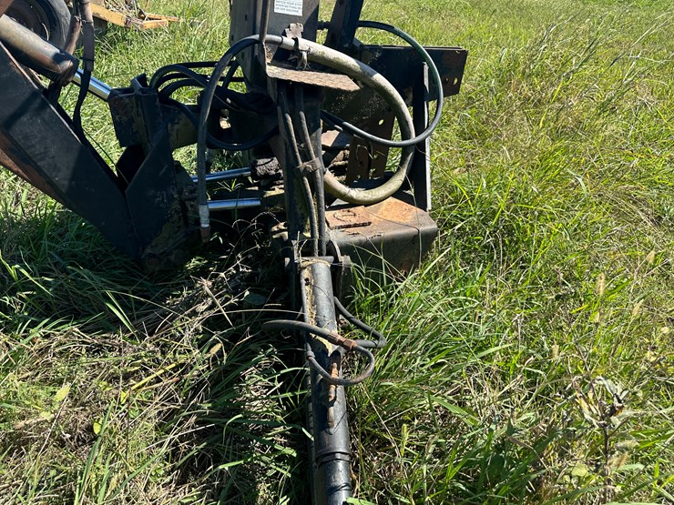 #32227-•-kelley-mfg-b70-backhoe-attachment-image-9