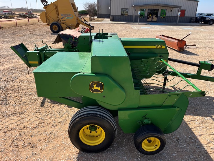 2013-john-deere-348-image-5