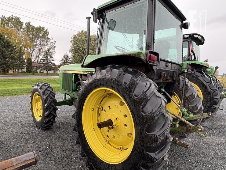 1983-john-deere-2950-image-16