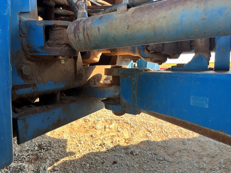 1989-ford-846-image-21