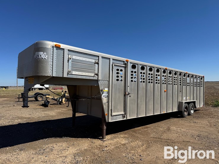 1993-wilson-livestock-trailer-image-1