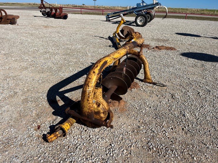 #t13972-•-danuser-post-hole-digger-image-3