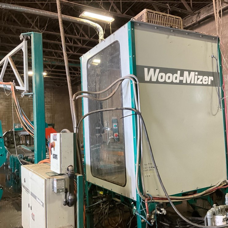 #100 • 2014 Wood-Mizer WM4000 Thin Kerf