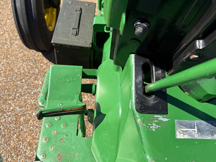 john-deere-2155-image-35