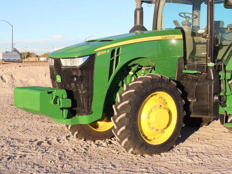 john-deere-r-image-19