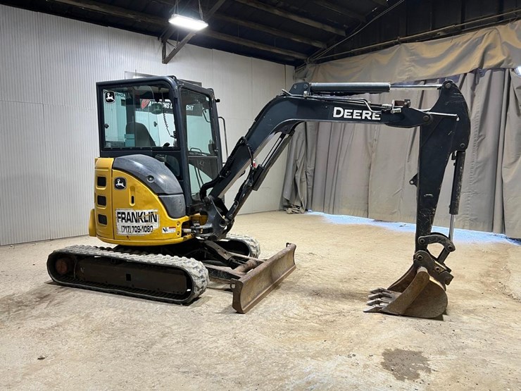 2015-deere-35g-image-6