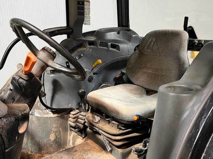 new-holland-tn60da-image-17