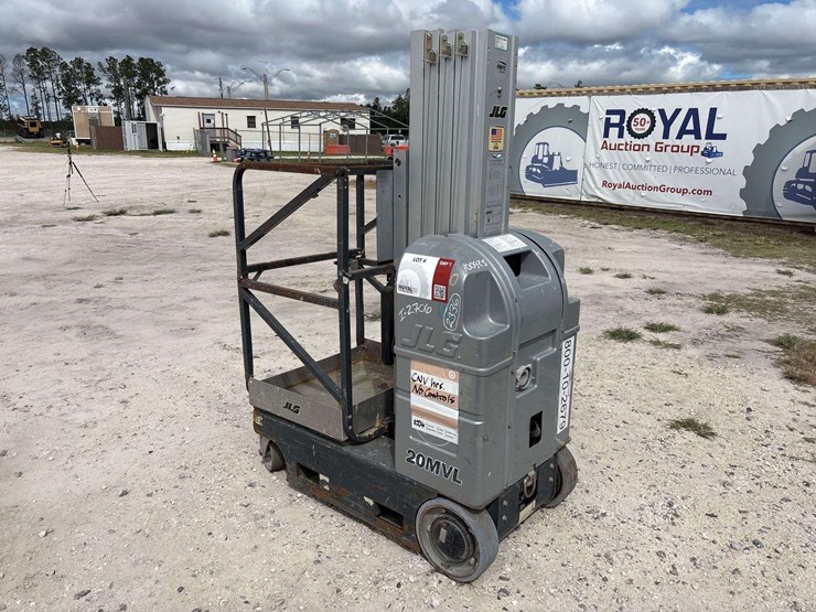 2016-jlg-20mvl-19ft-aerial-platform-lift-image-4