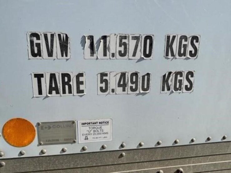 2010-hino-258-image-20