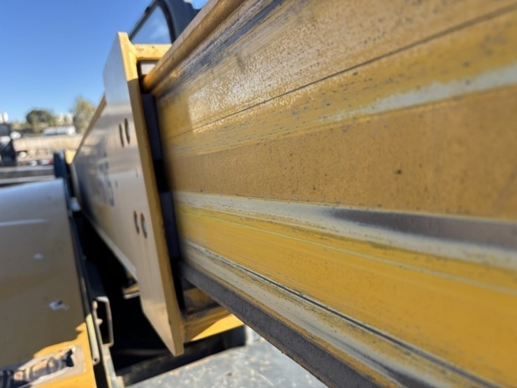 2014-gehl-rs5-19-image-19