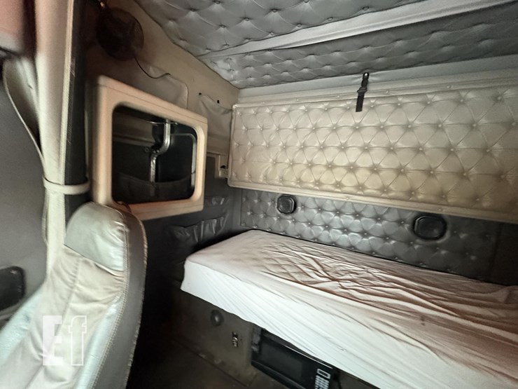 1997-international-9400-image-12