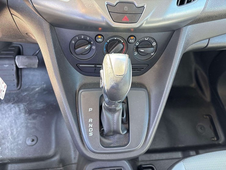 2018-ford-transit-connect-image-23