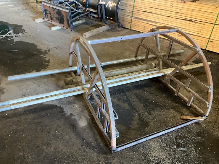 #187-•-steel-storage-rack-and-contents-image-1