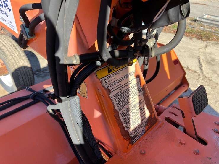 lay-mor-sweepmaster-300-image-31