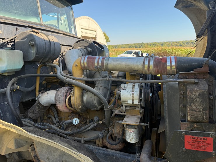 1990-international-9400-image-6