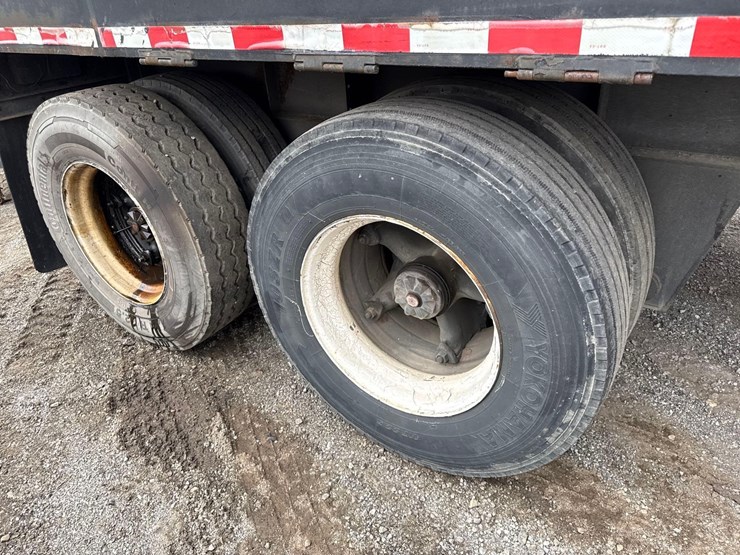 fruehauf-trailer-image-10