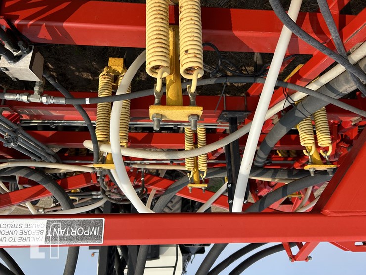 2008-bourgault-5710-59-image-100