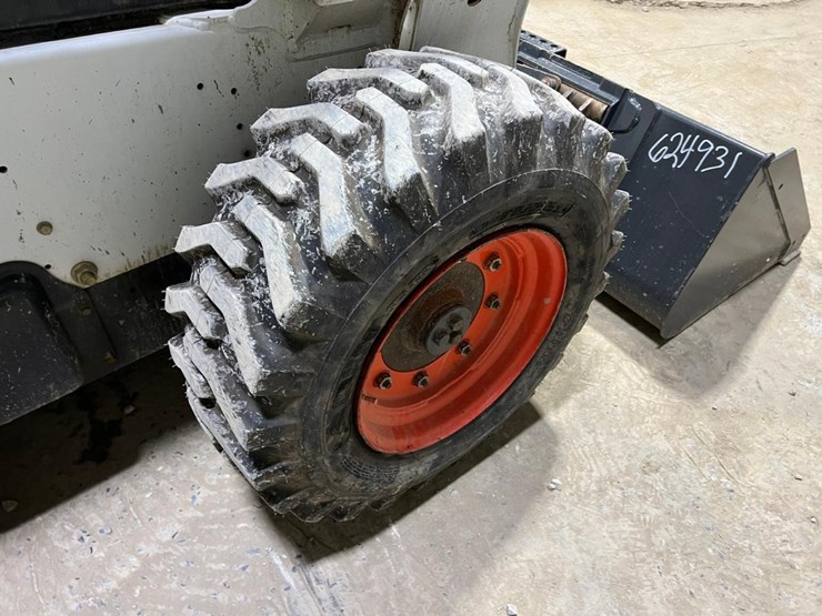 bobcat-s740-image-16