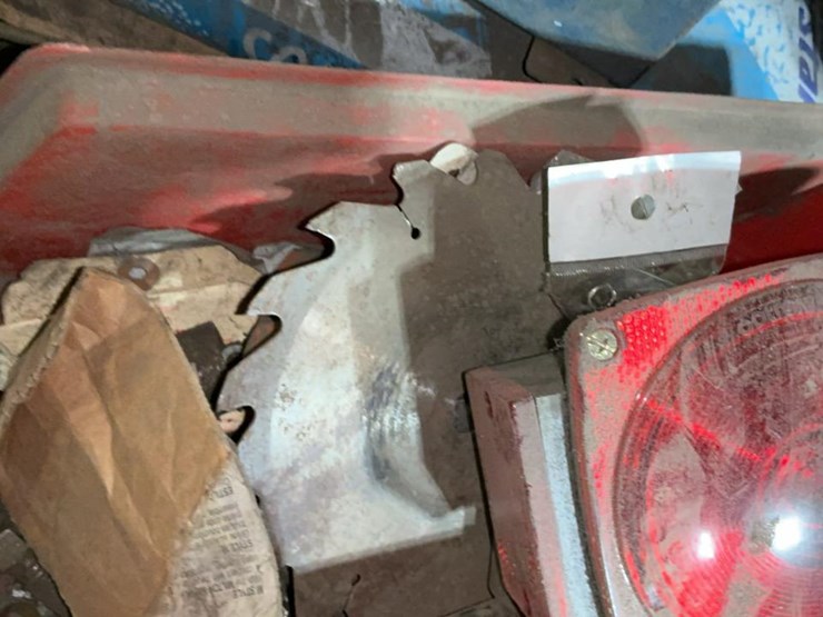 #165-•-trailer-hitch,-tires,-and-assorted-parts-image-8