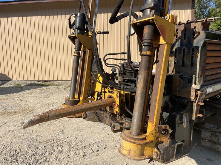 #1002-•-2015-vermeer-d24x40-series-ii-boring-machine-image-11